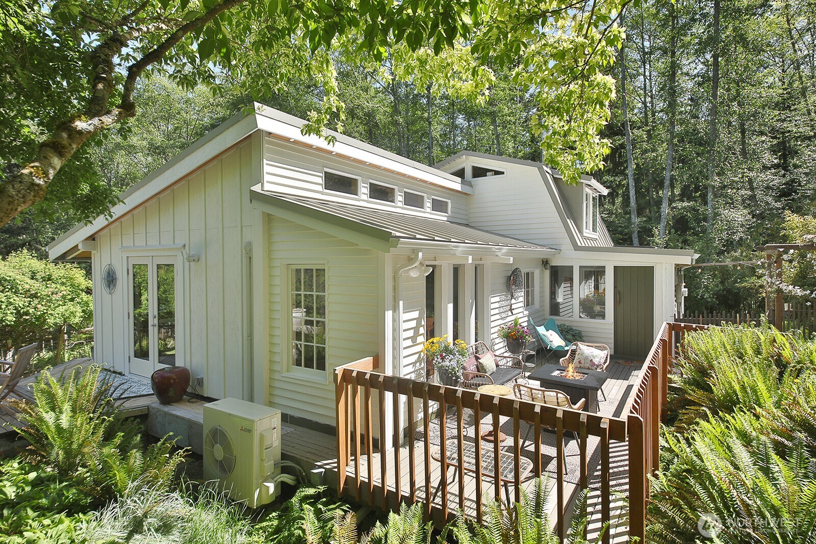 333 Whitewebs Lane Greenbank WA 98253