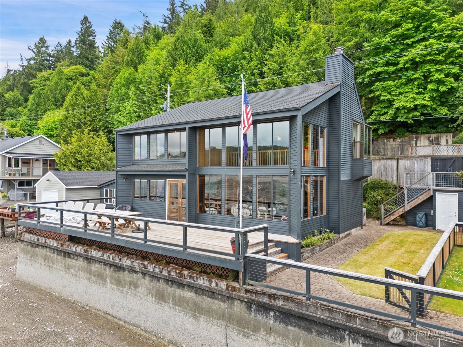 7991 E State Route 106 Union WA 98592