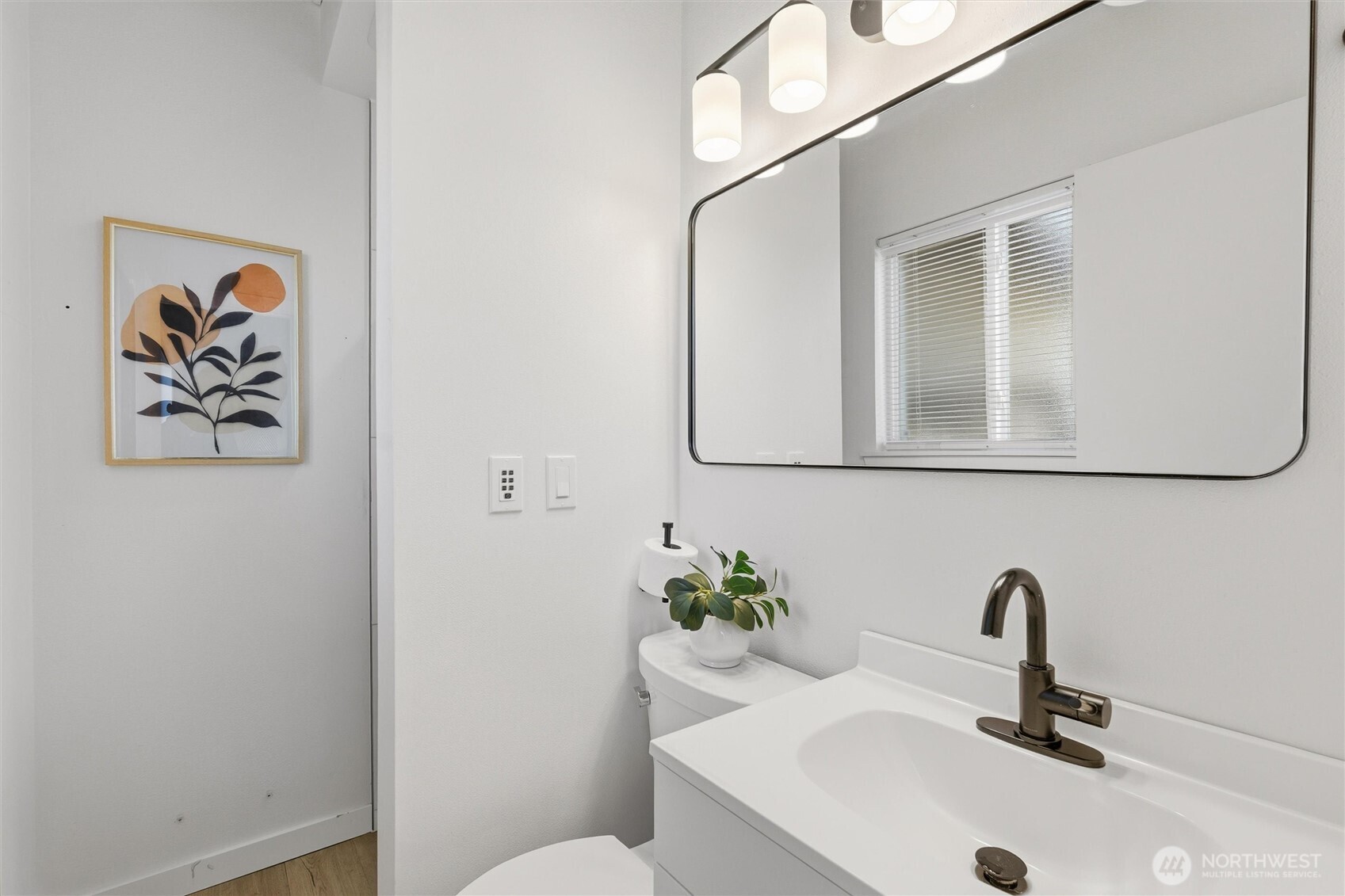 841 Brookmere Drive Edmonds WA 98020