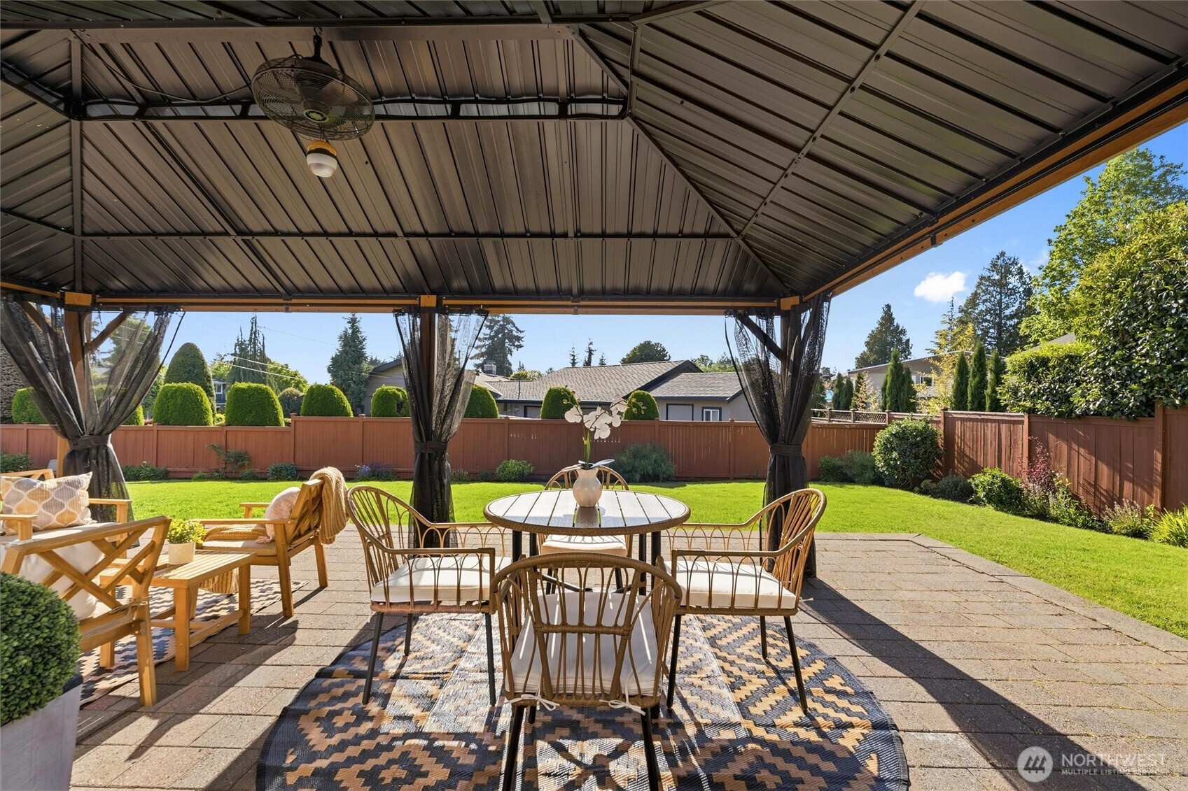 841 Brookmere Drive Edmonds WA 98020