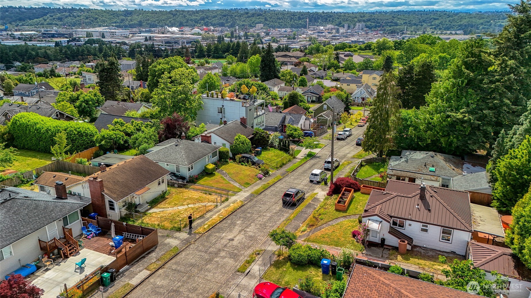 1330 S Ferdinand Street Seattle WA 98108