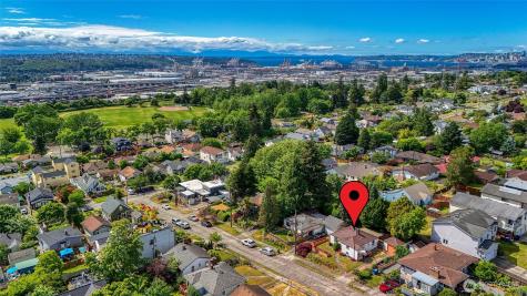 1330 S Ferdinand Street Seattle WA 98108