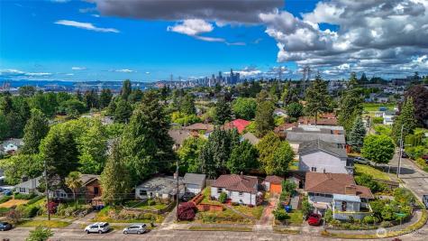 1330 S Ferdinand Street Seattle WA 98108