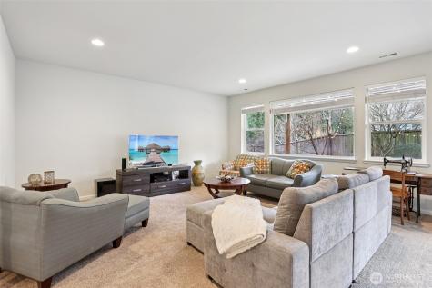 14025 163rd Place SE Renton WA 98059