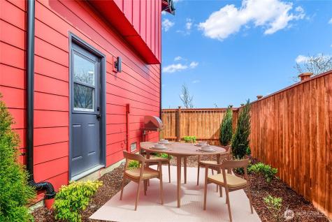 27523 102nd Avenue NW Stanwood WA 98292