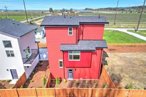 27523 102nd Avenue NW Stanwood WA 98292