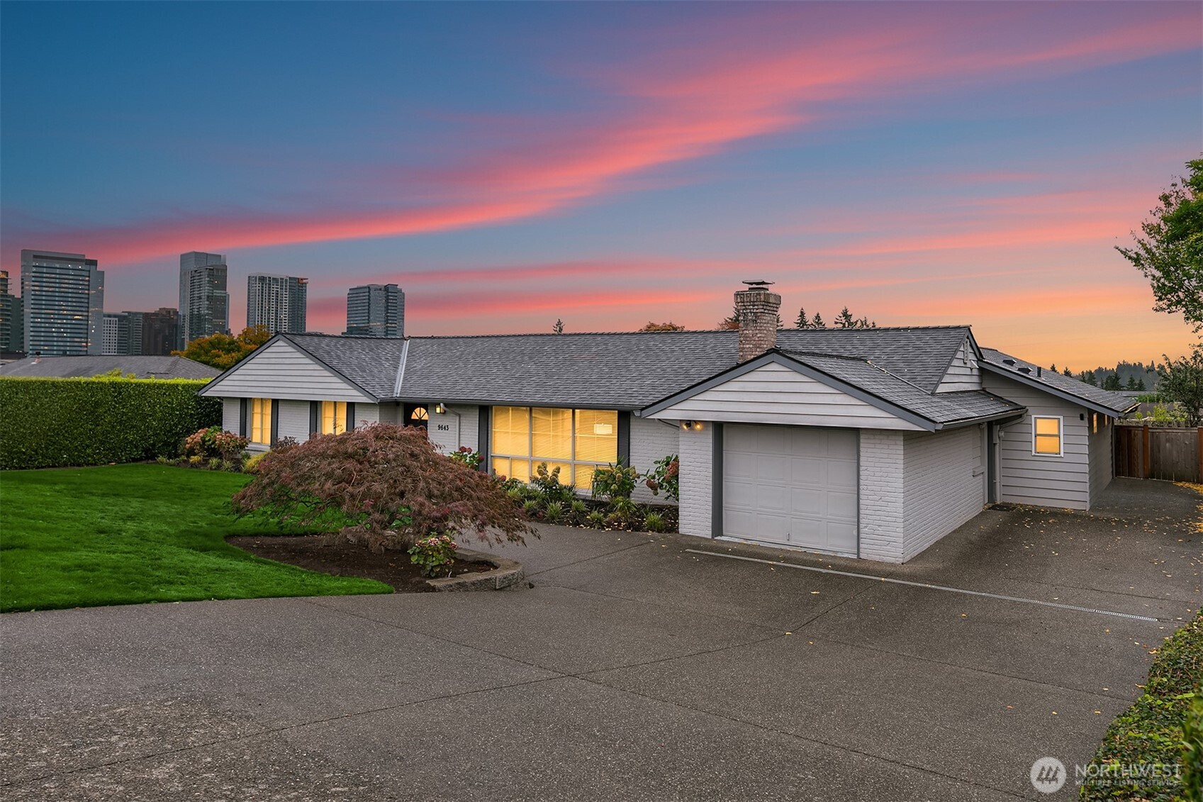 9643 Vineyard Crest Bellevue WA 98004