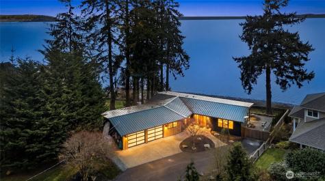 1067 Cavalero Camano Island WA 98282
