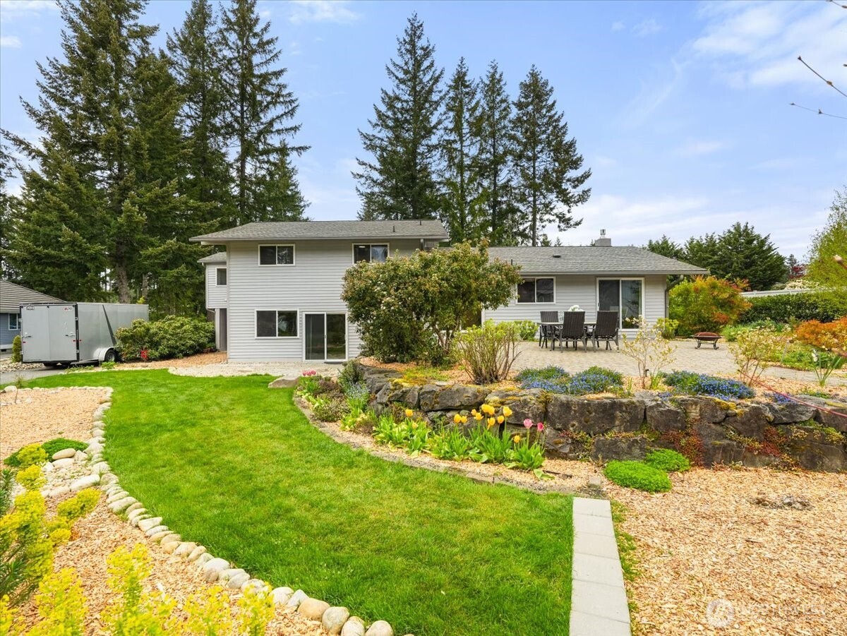 17649 SE 297th Place Kent WA 98042