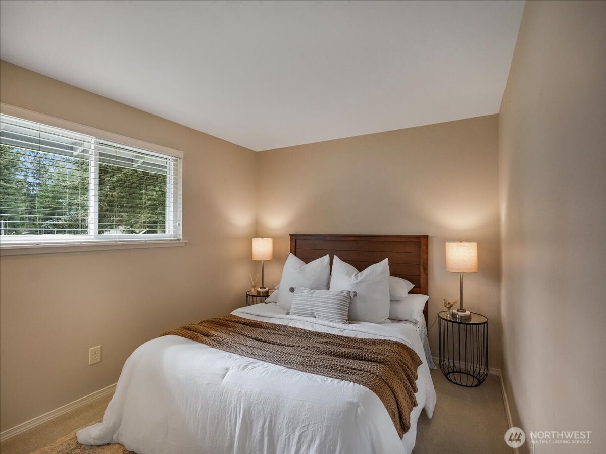17649 SE 297th Place Kent WA 98042