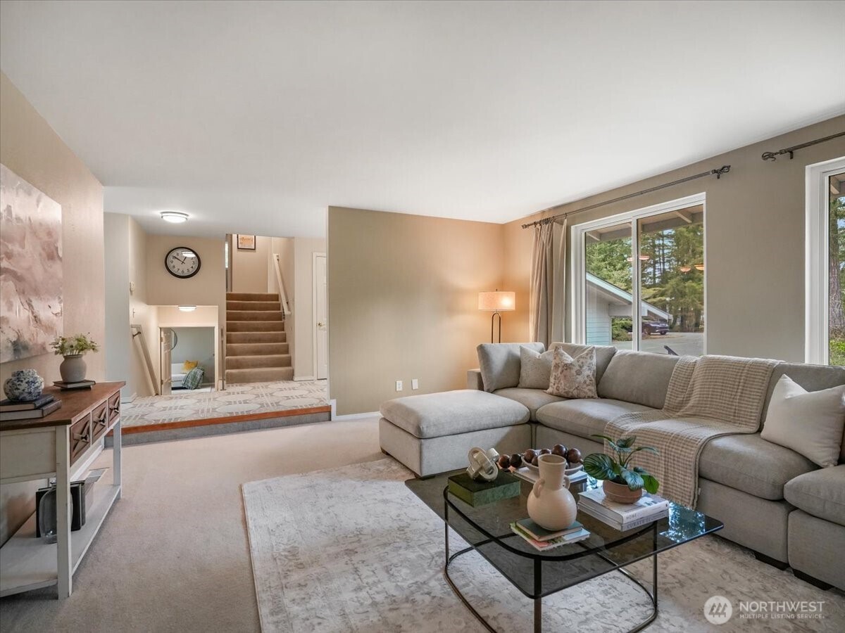 17649 SE 297th Place Kent WA 98042