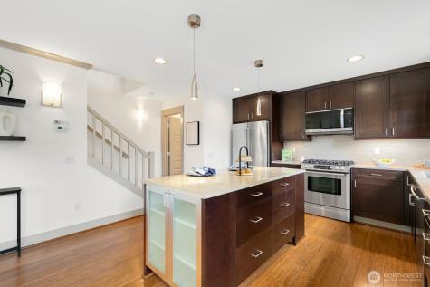 4840 40th Avenue SW Seattle WA 98116