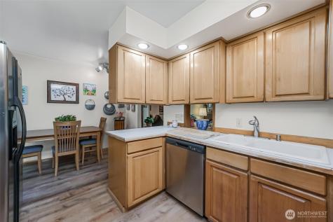 13312 230th Avenue SE Issaquah WA 98027