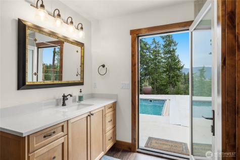 421 Meadow Ridge Drive Cle Elum WA 98922