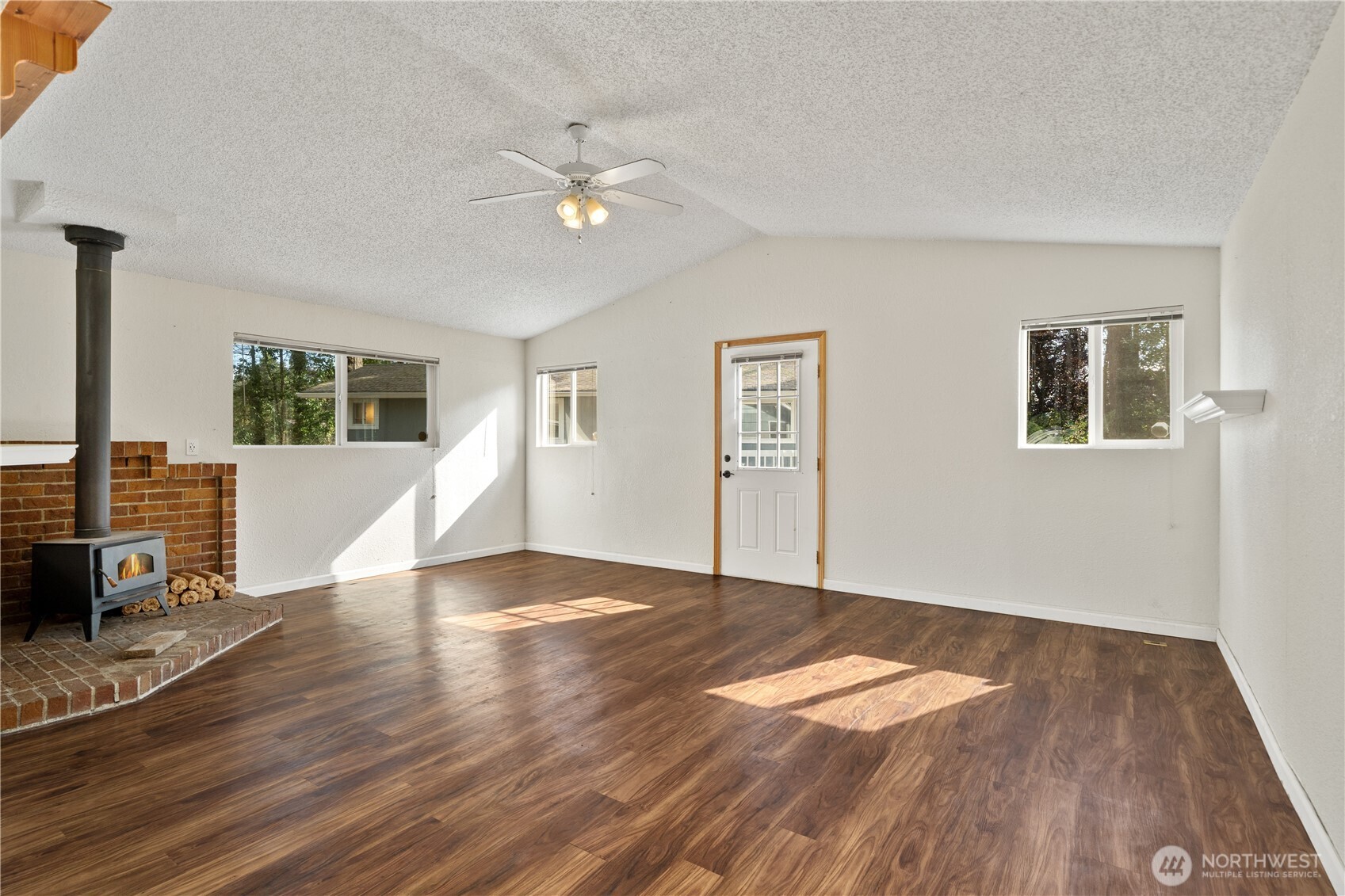 3615 Hunt Street Gig Harbor WA 98335