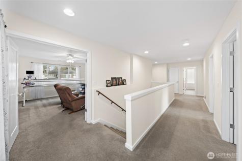 5852 S 326th Court Auburn WA 98001