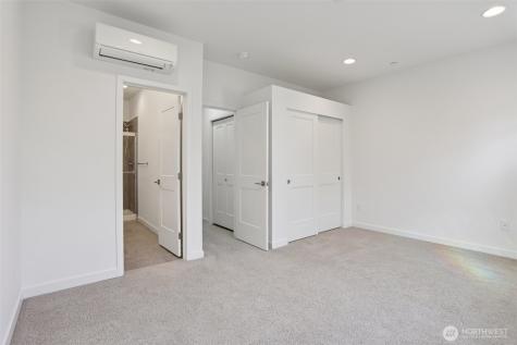 1434 157th Place NE Bellevue WA 98008