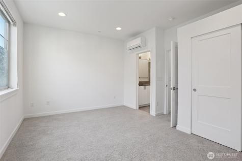 1434 157th Place NE Bellevue WA 98008