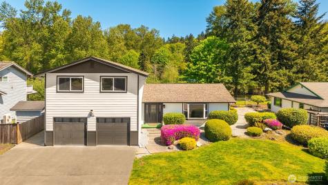 1816 Riverview Drive NE Auburn WA 98002