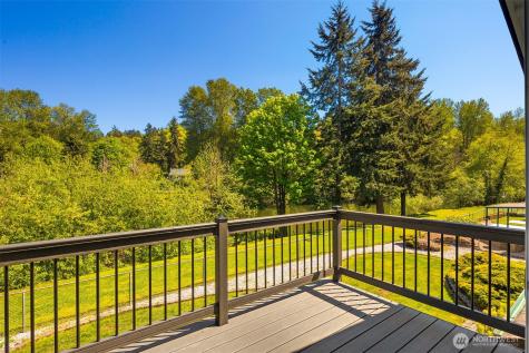 1816 Riverview Drive NE Auburn WA 98002
