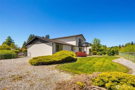 1816 Riverview Drive NE Auburn WA 98002