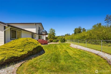 1816 Riverview Drive NE Auburn WA 98002