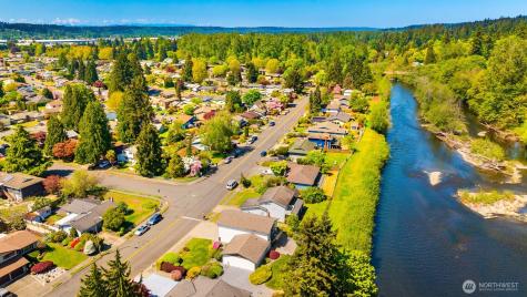 1816 Riverview Drive NE Auburn WA 98002