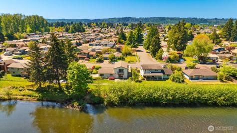 1816 Riverview Drive NE Auburn WA 98002