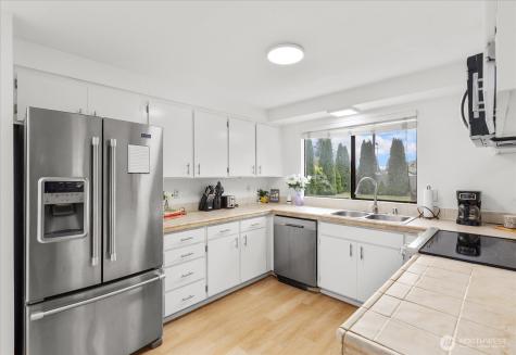 5218 90th Place NE Marysville WA 98270