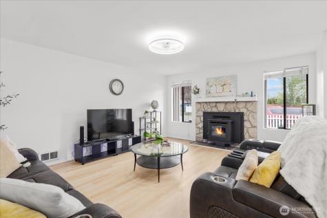 5218 90th Place NE Marysville WA 98270