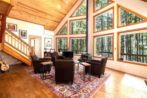 1354 Chinook Way Center Island WA 98221