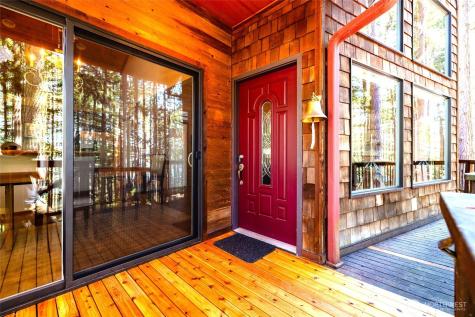 1354 Chinook Way Center Island WA 98221