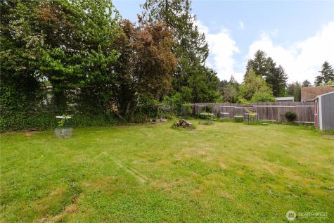 3415 9th Street Bremerton WA 98312