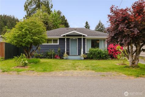3415 9th Street Bremerton WA 98312