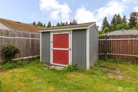 3415 9th Street Bremerton WA 98312