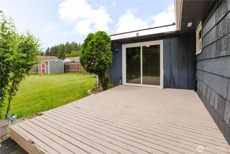 3415 9th Street Bremerton WA 98312