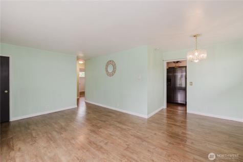 3415 9th Street Bremerton WA 98312