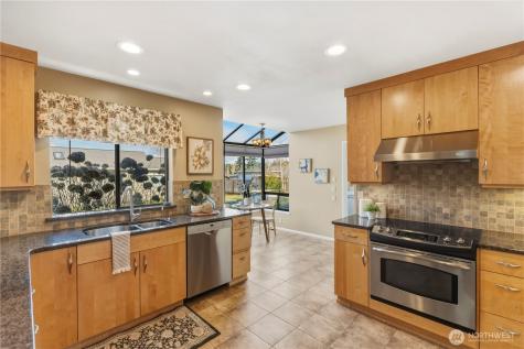 3506 Haines Street Port Townsend WA 98368