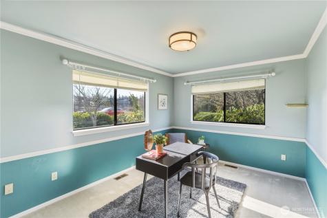 3506 Haines Street Port Townsend WA 98368