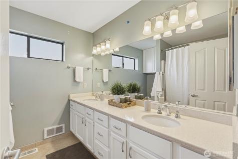 3506 Haines Street Port Townsend WA 98368