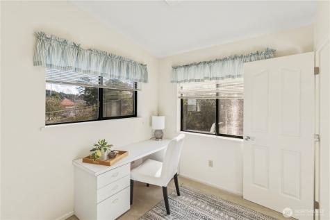 3506 Haines Street Port Townsend WA 98368