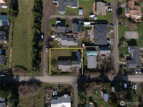 3506 Haines Street Port Townsend WA 98368