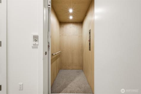 3009 Harbor Avenue SW Seattle WA 98126