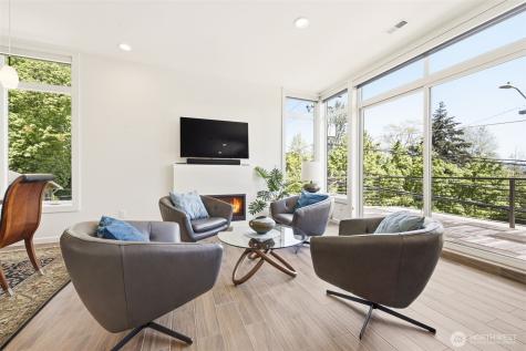 3009 Harbor Avenue SW Seattle WA 98126