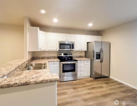 28454 168th Avenue SE Kent WA 98042
