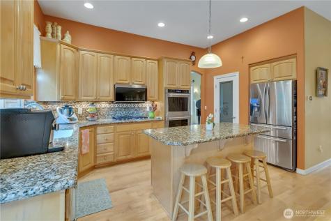6615 94th Street Ct NW Gig Harbor WA 98332
