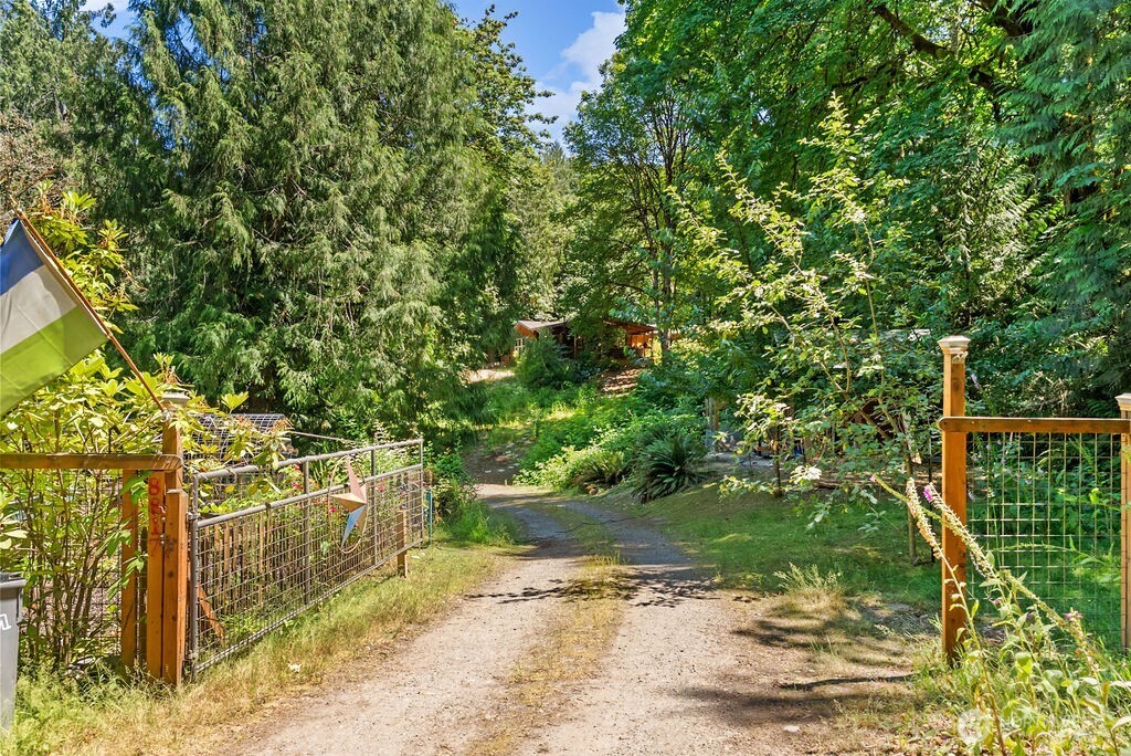 8817 Clearwater Lane SE Port Orchard WA 98367