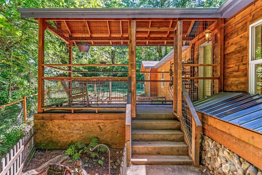 8817 Clearwater Lane SE Port Orchard WA 98367
