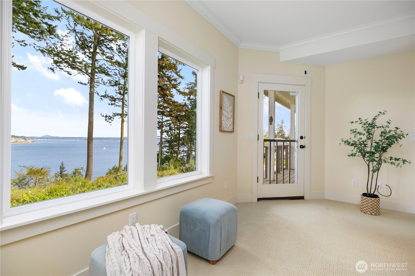 1202 NE Burnham Place Coupeville WA 98239