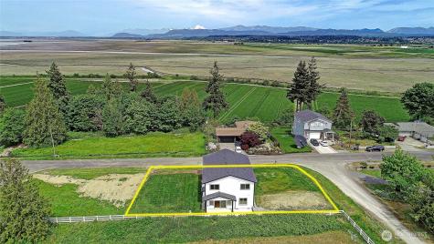1458 Larkspur Lane Camano Island WA 98282